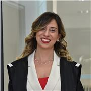 Insegnante per aiuto compiti e ripetizioni